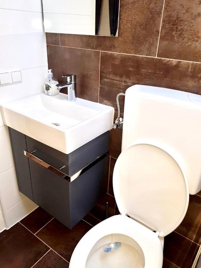 Hotel Haus Leipheim Extérieur photo
